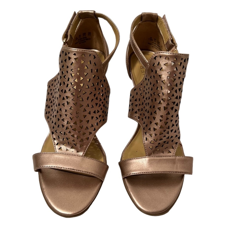 Naturalizer Rose Gold Open Toed Open Cutwork High Heel Shoes Size 7.5 M